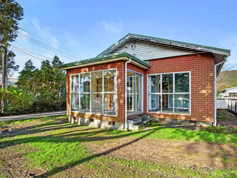 2/45 Cambridge Terrace Waiwhetu