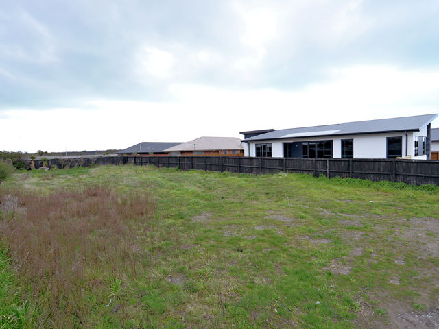 3 Kingsbridge Drive Burwood