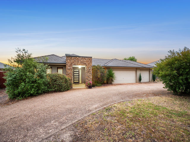 39 Downey Drive Doreen