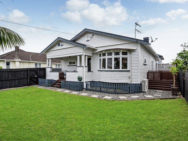19 Crowther Street Blockhouse Bay