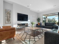 photo property thumbnail