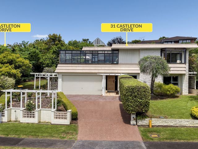31 & 33 Castleton Drive Mellons Bay