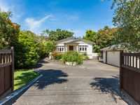 photo property thumbnail