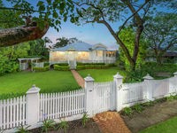 photo property thumbnail