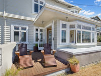 photo property thumbnail