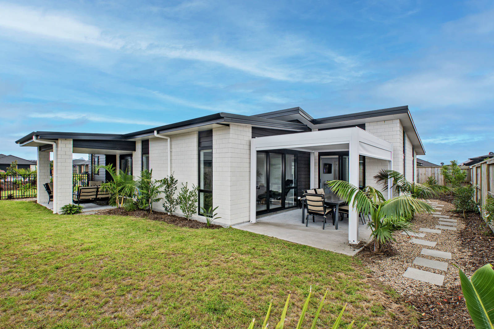 30 Kitemaunga Avenue, One Tree Point - 3 Bed House - Private Sale