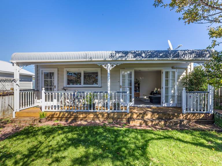 51 Rex Street Miramar