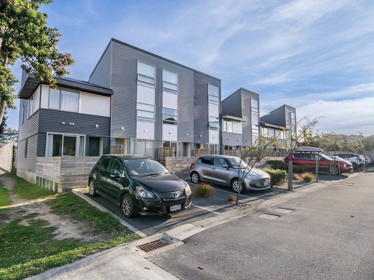 4/36 Tacy Street Kilbirnie