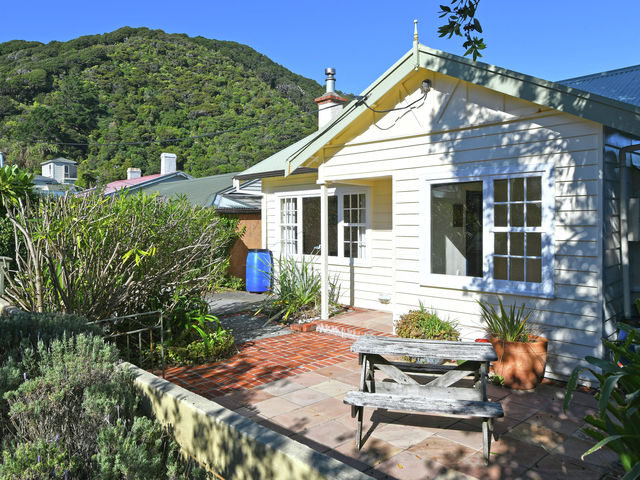 25 Hinau Street Eastbourne