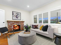 photo property thumbnail