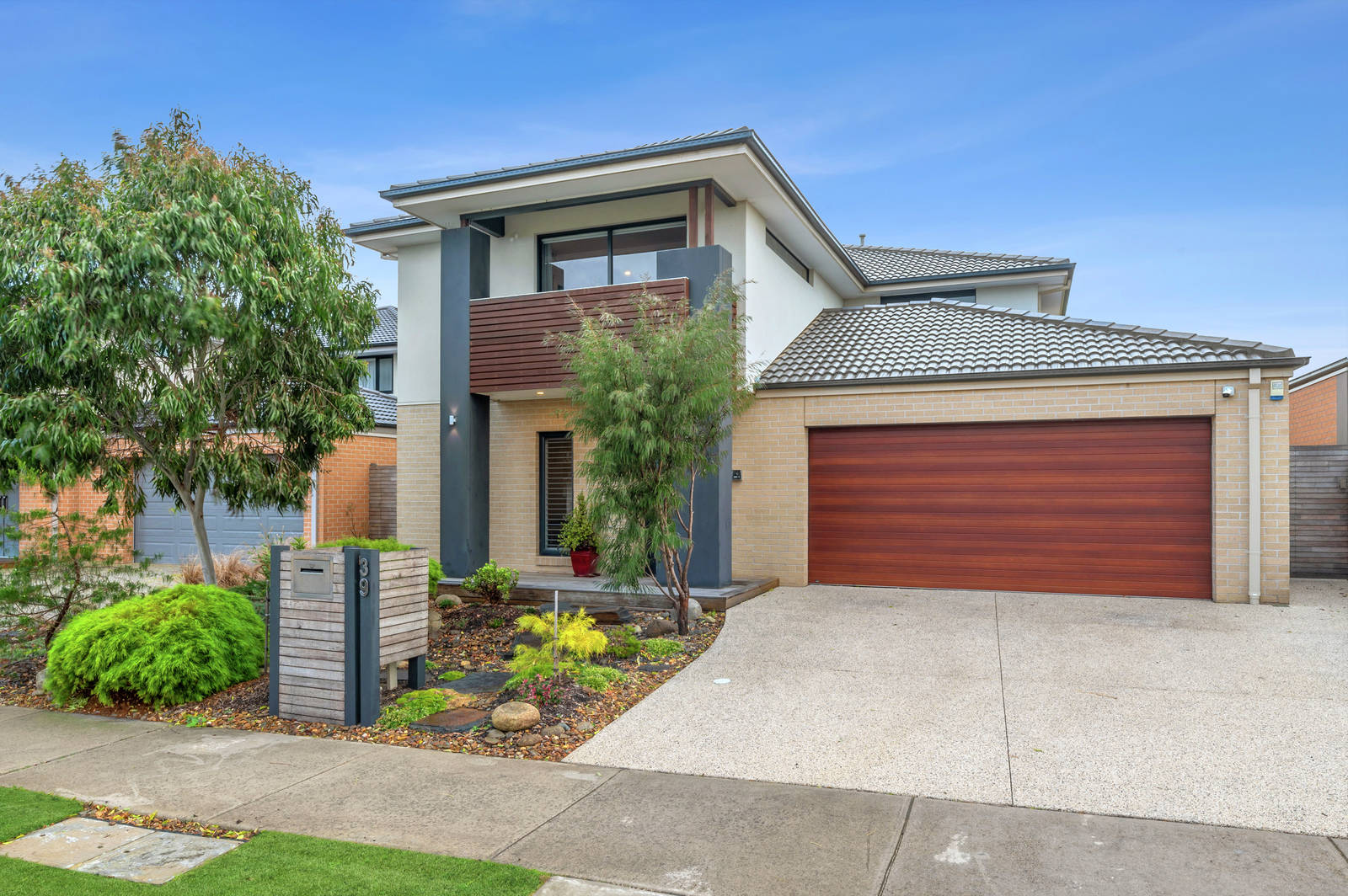 39 Aviation Drive, Mount Duneed 5 Bed House For Sale