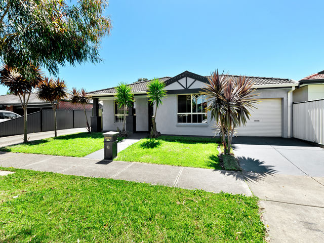 38A Carroll Crescent Mill Park