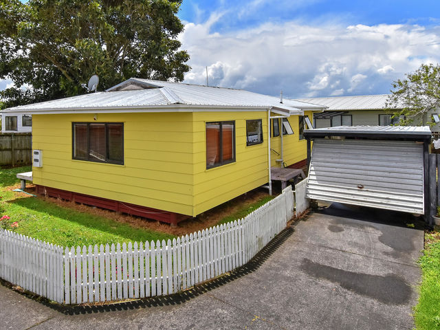 14b Templeton Place Clendon Park