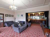 photo property thumbnail