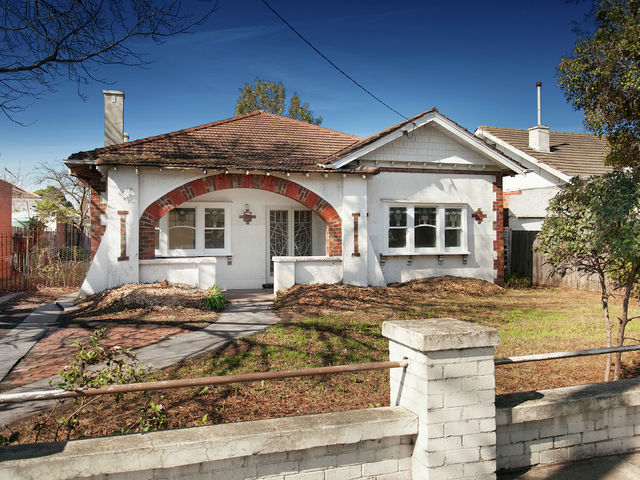 126 Warrigal Road Oakleigh