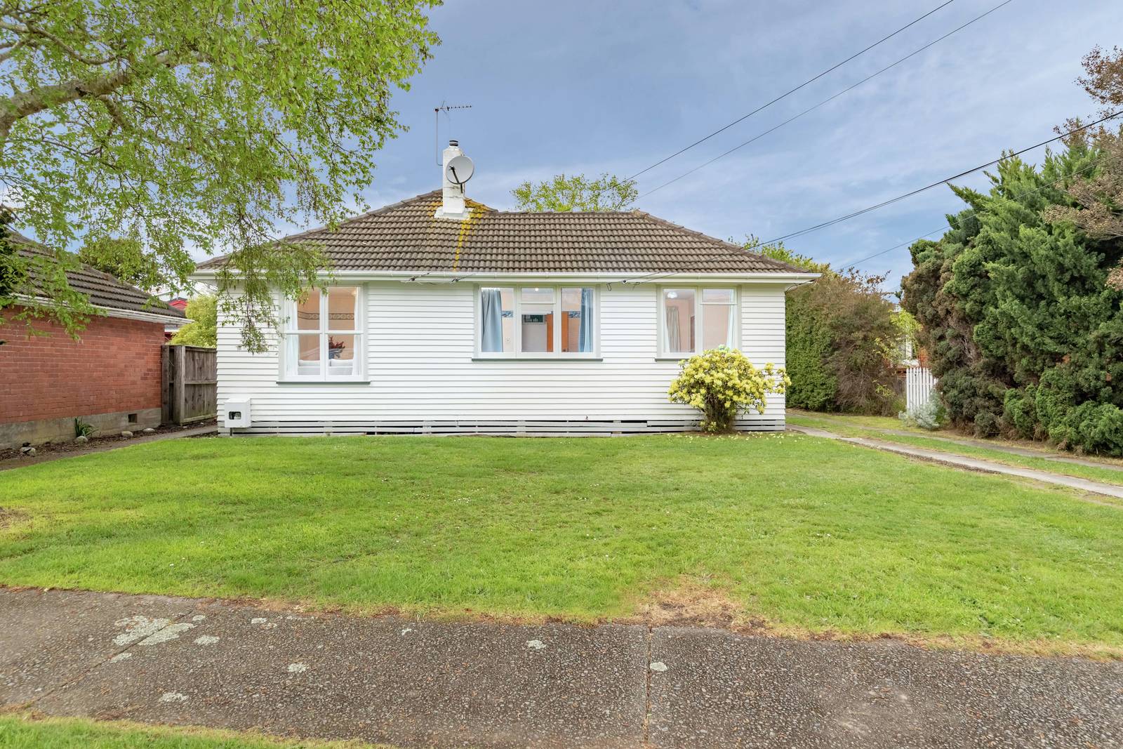 5 Hikurangi Street, Trentham 3 Bed House Private Sale