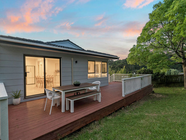 2/69 Simon Ellice Drive Bayview