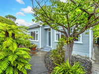 photo property thumbnail