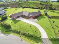 photo property thumbnail