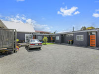 photo property thumbnail