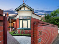 photo property thumbnail