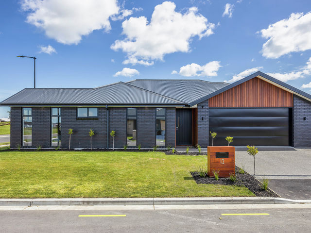 12 Kens Lane Lincoln