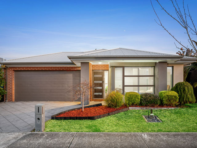 7 Fossilstone Avenue Doreen