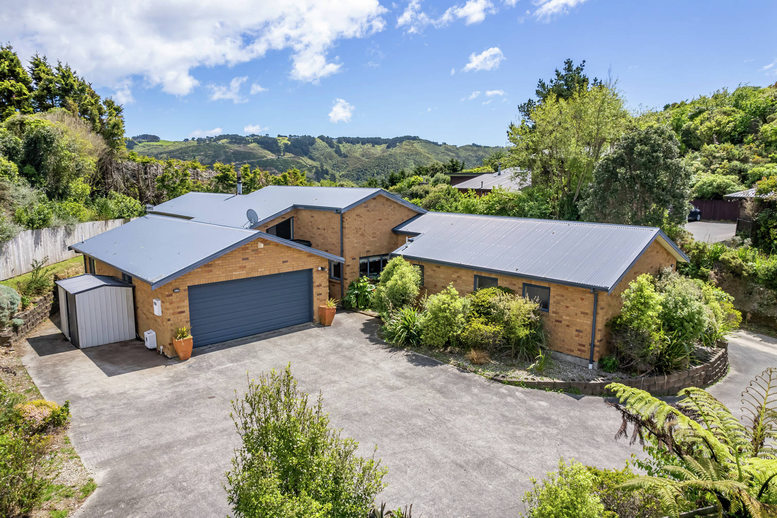 295 Maungaraki Road, Maungaraki 4 Bed House Sale by Tender