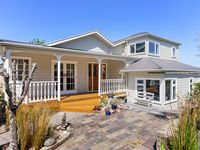 photo property thumbnail