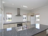 photo property thumbnail