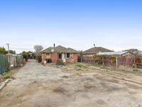 photo property thumbnail