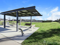 photo property thumbnail