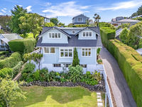 photo property thumbnail