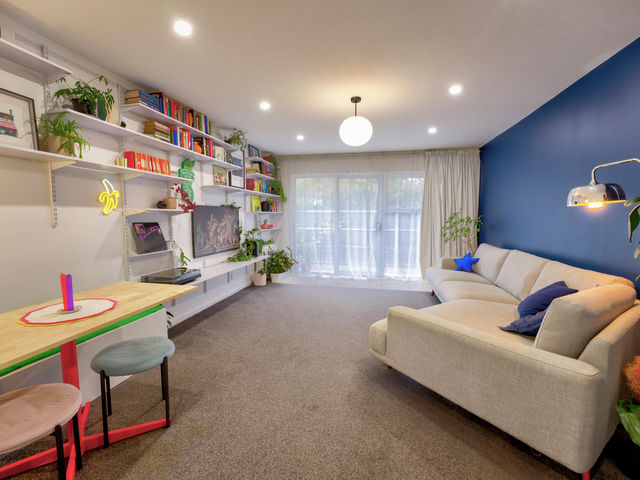 2/441 Armagh Street Linwood