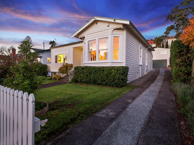 68 Margot St Epsom