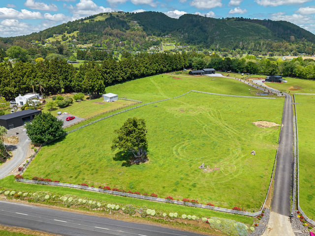 137 Apotu Road Kauri