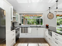 photo property thumbnail