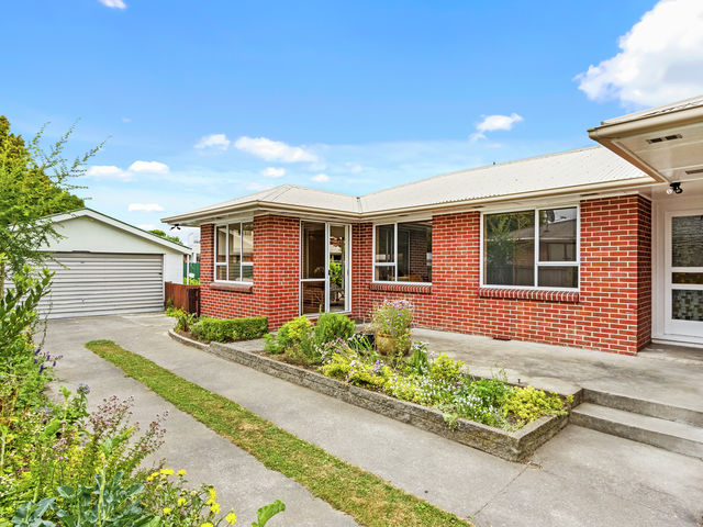 4 Blossomdale Place Bishopdale
