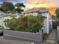 photo property thumbnail