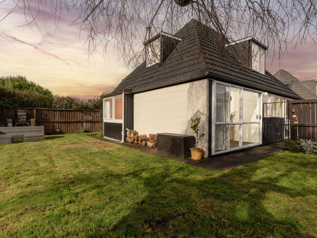 2/38 Reynolds Avenue Bishopdale