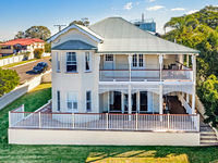 photo property thumbnail