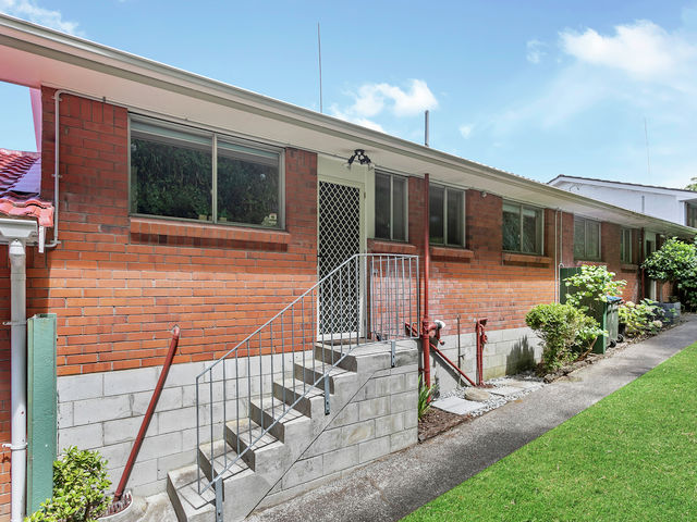 3/2B Queensway Three Kings