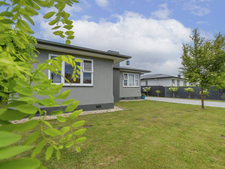 4 Corbett Place Onekawa