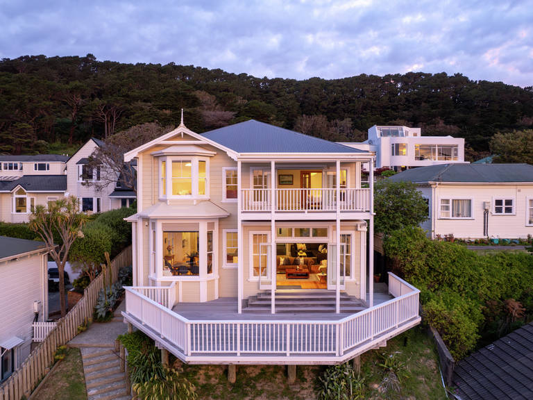 17 Austin Street Mount Victoria