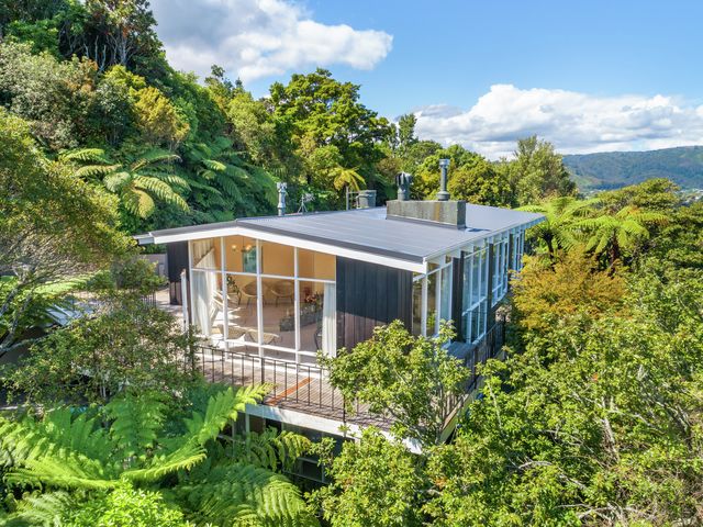 8 Natusch Road Belmont