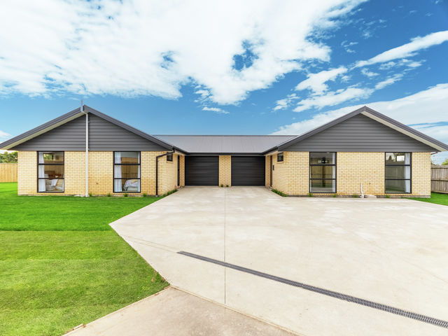 15 & 17 Rolleston Drive Rolleston