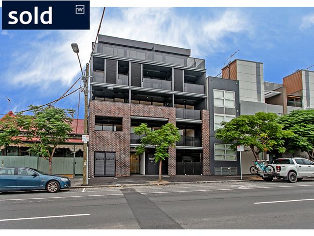 1/230 Dryburgh Street North Melbourne