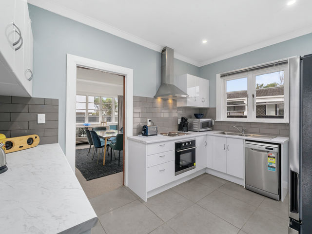 1/86 Randwick Road Moera