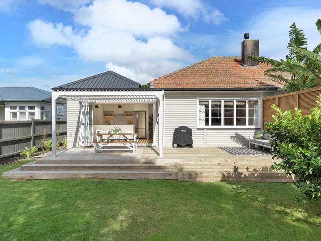 47 Margaret Avenue Mount Albert