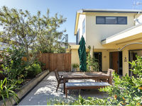 photo property thumbnail